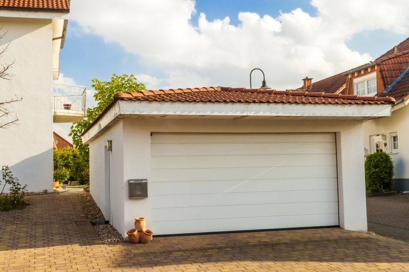 Detached Garage Construction in Conroe, TX